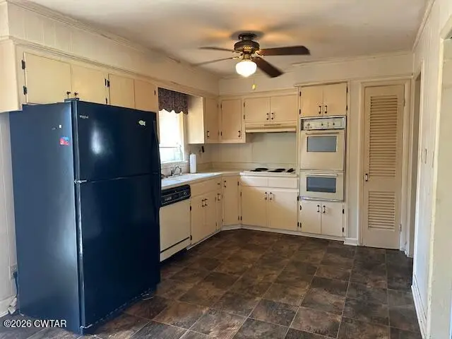 1109 Phillips Street, Dyersburg, TN 38024 - #3