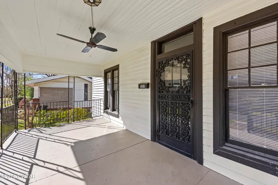 335 Division Avenue, Jackson, TN 38301 - #3