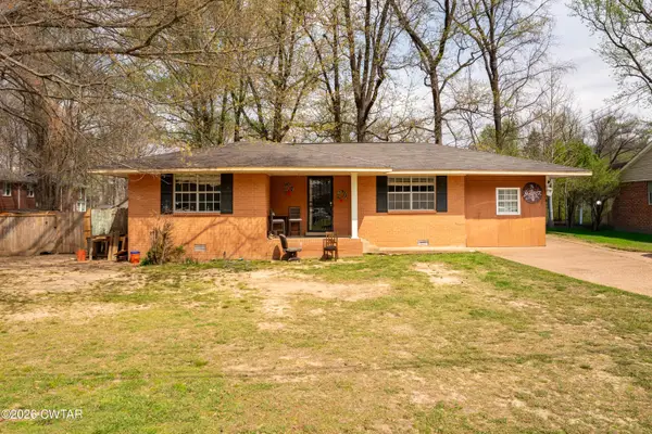205 Holiday Drive, Jackson, TN 38305