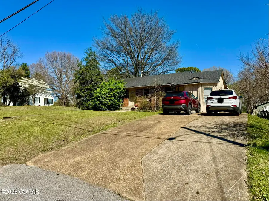 624 Reynolds Avenue, Dyersburg, TN 38024 - #2