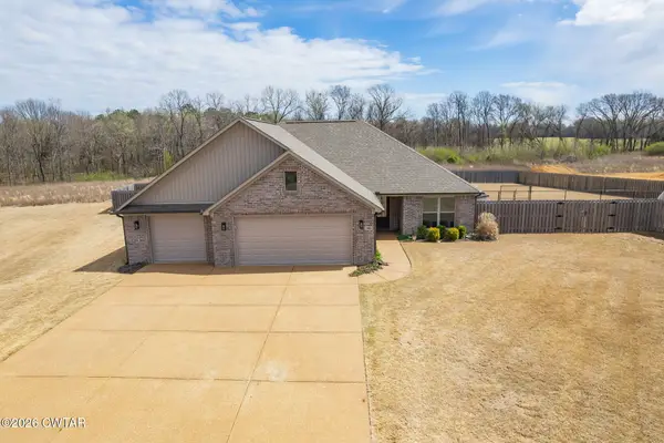 66 Pecan Ridge Drive, Jackson, TN 38305