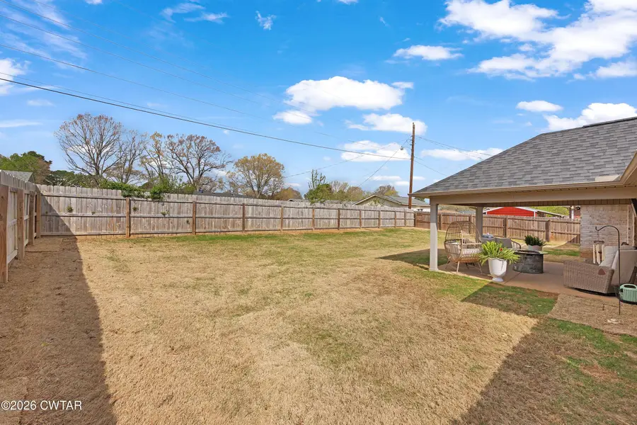 1277 Woodhaven Street, Humboldt, TN 38343 - #3