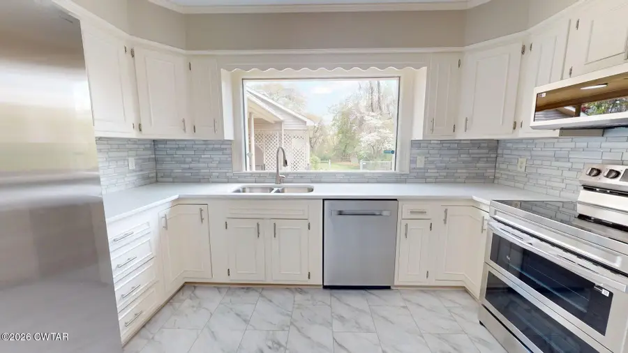 1818 Okeena Drive, Dyersburg, TN 38024 - #2