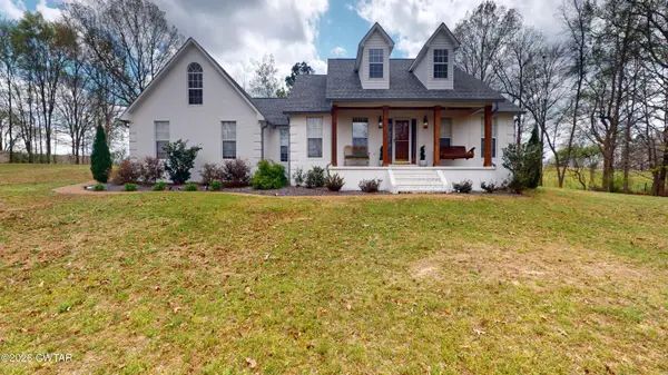 235 Blackberry Hill Lane, Lexington, TN 38351