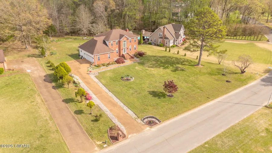 320 Eastern Shores Drive, Lexington, TN 38351 - #2