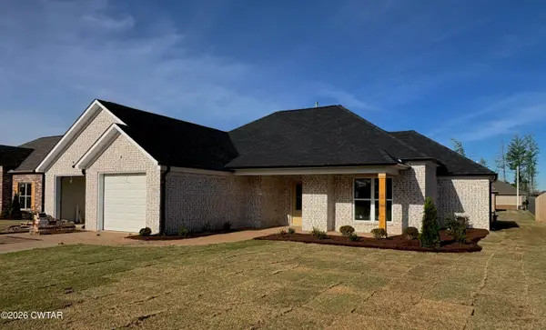 53 Grande Pines Cove, Jackson, TN 38305