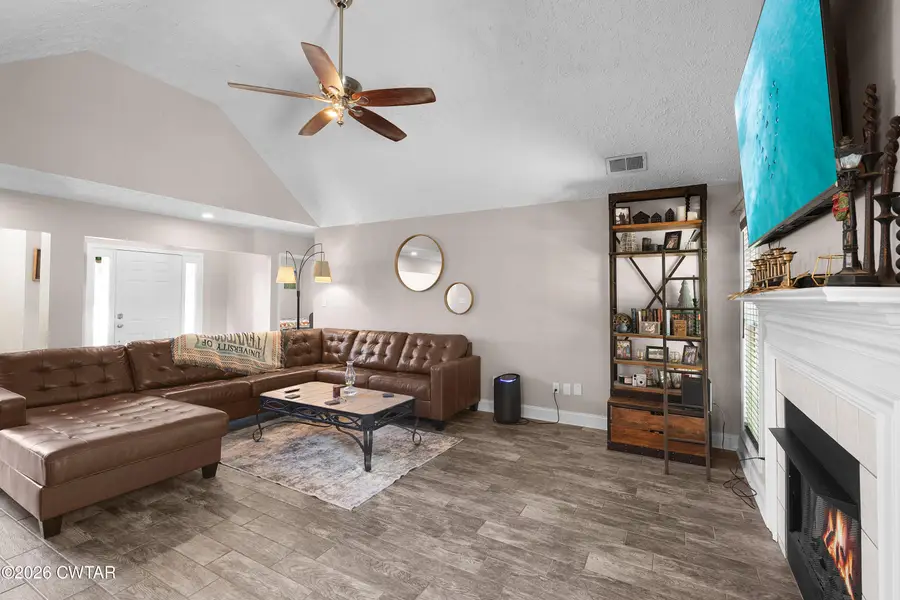 192 Cotton Ridge Drive, Jackson, TN 38305 - #2