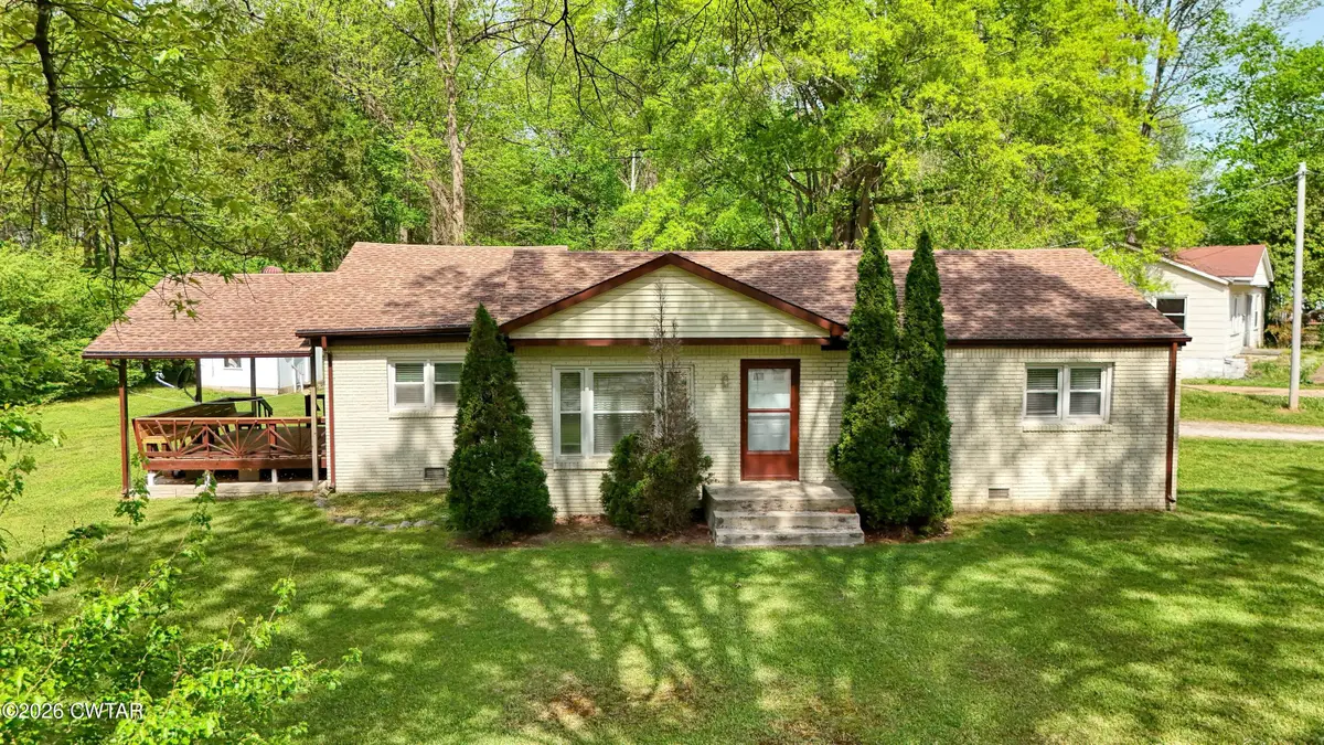 117 Turnpike Avenue, Camden, TN 38320 - #1