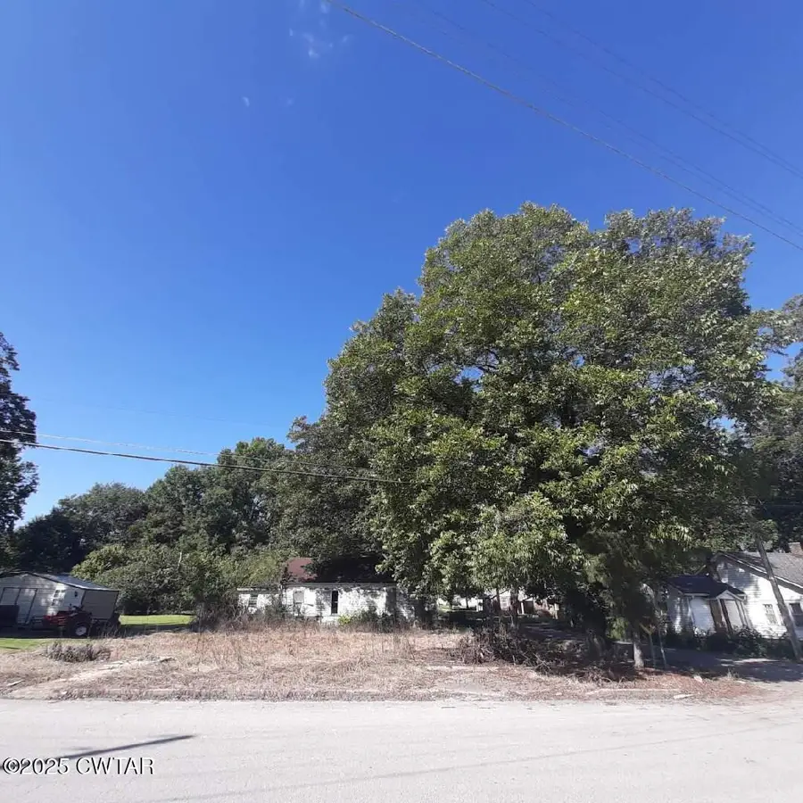 304 Gibson Road, Trenton, TN 38382 - #3