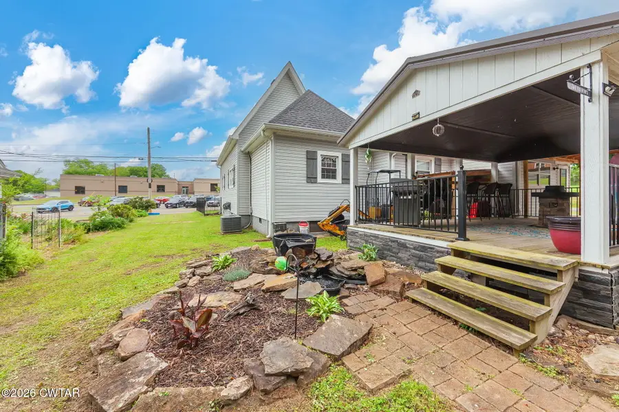812 S College Street, Trenton, TN 38382 - #3