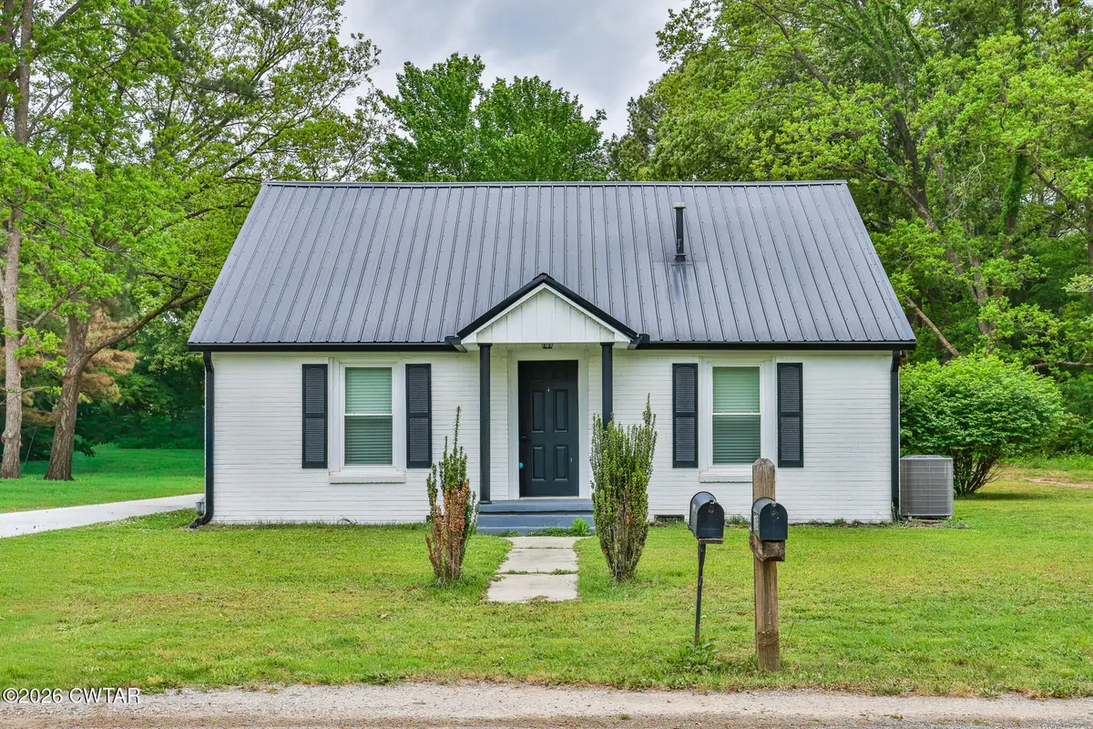 210 E Union Street, Gleason, TN 38229 - #1