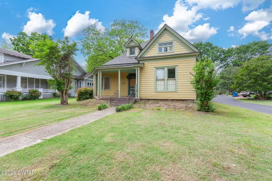608 S High Street S, Trenton, TN 38382 - #2