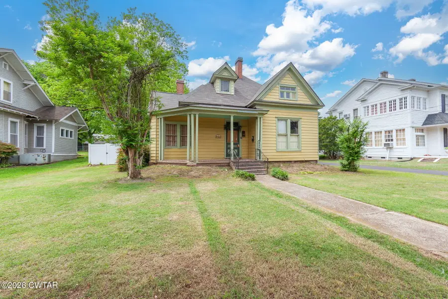 608 S High Street S, Trenton, TN 38382 - #3