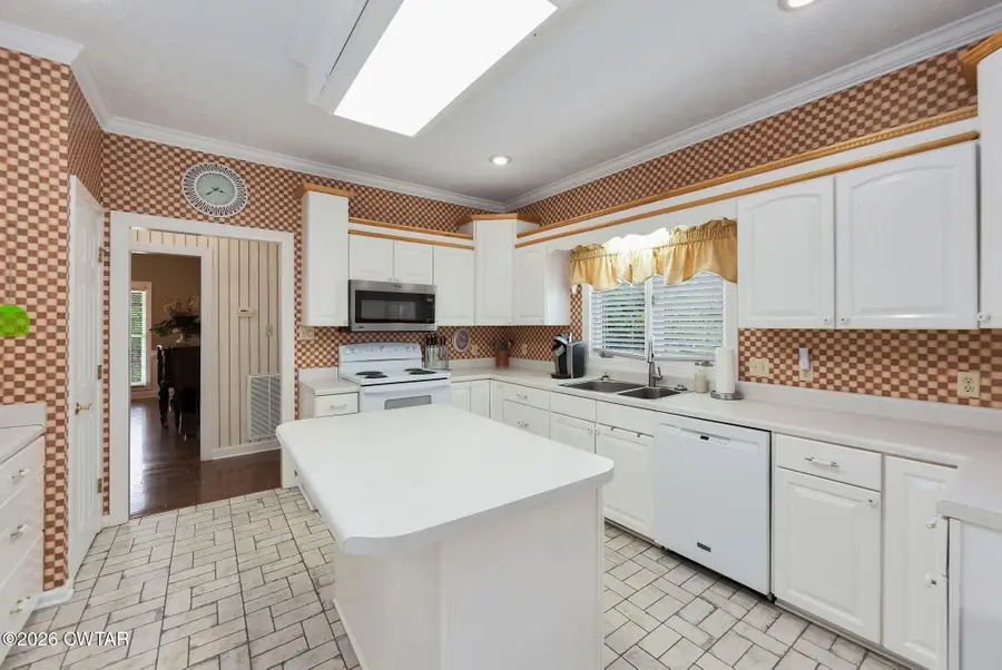 53 Northpointe Drive, Jackson, TN 38305 - #2