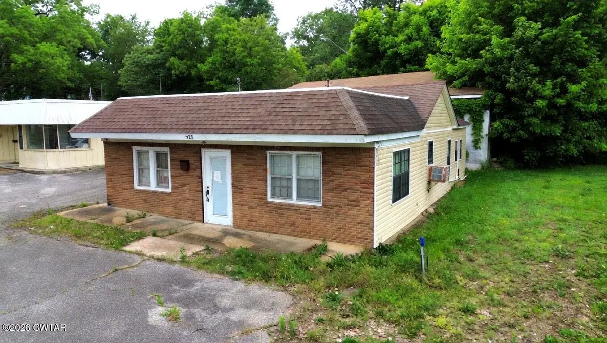 925 N Washington Avenue, Brownsville, TN 38012 - #1