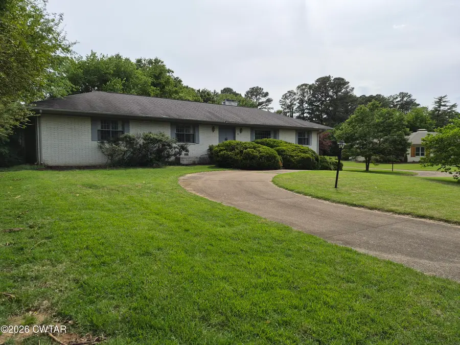 42 Stonehaven Road, Jackson, TN 38305 - #2