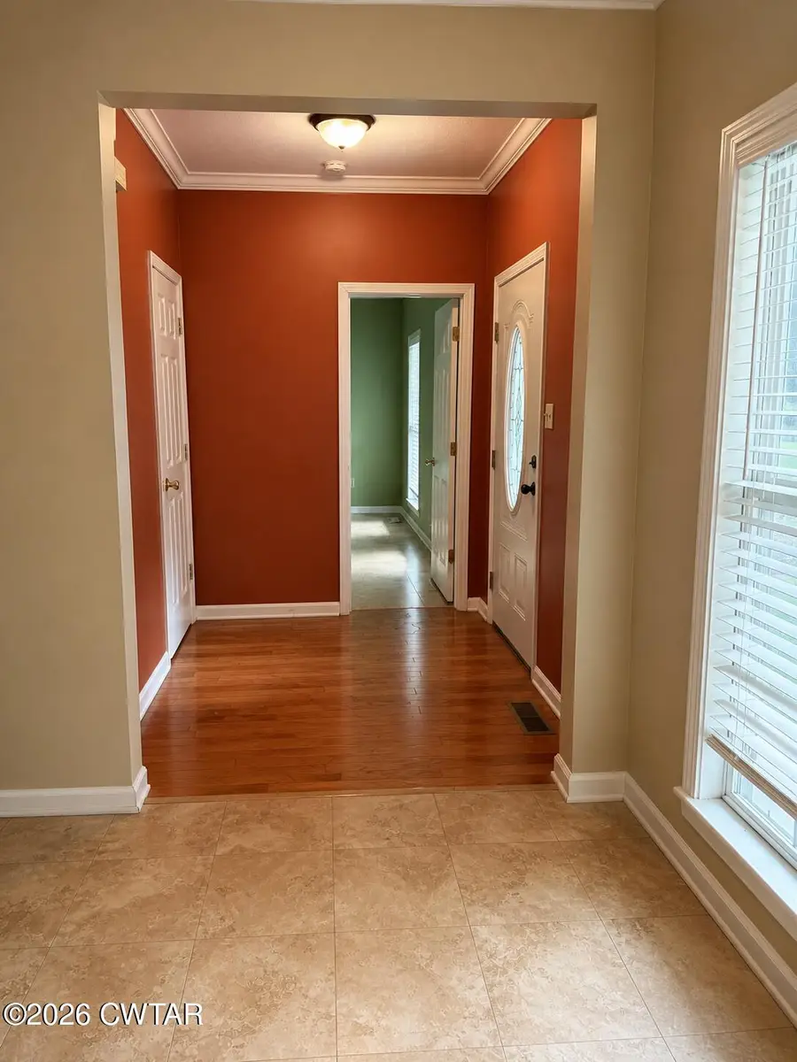 28 Baymeadows Drive, Jackson, TN 38305 - #2