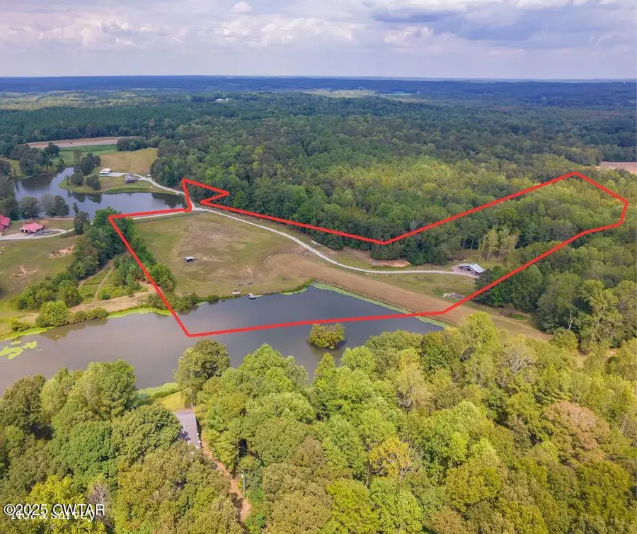 413 Law Ln, Lexington, TN 38351 - #2