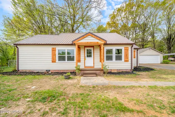 402 Harts Bridge Road, Jackson, TN 38301