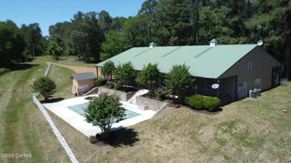 1532 Jackson Hill Road, Hornbeak, TN 38232