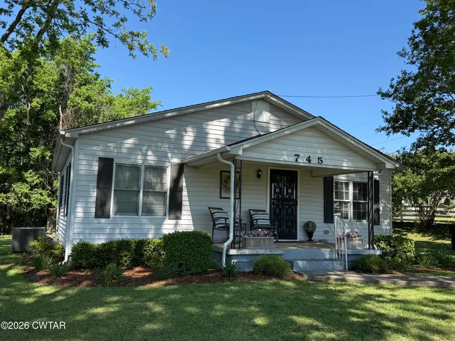 745 Sharpsferry Road, Newbern, TN 38059 - #2