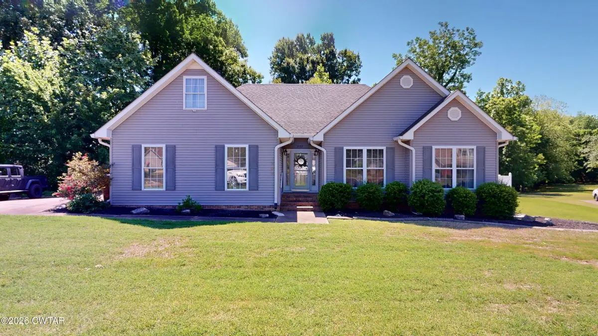 292 Auburn Avenue, Dyersburg, TN 38024 - #1