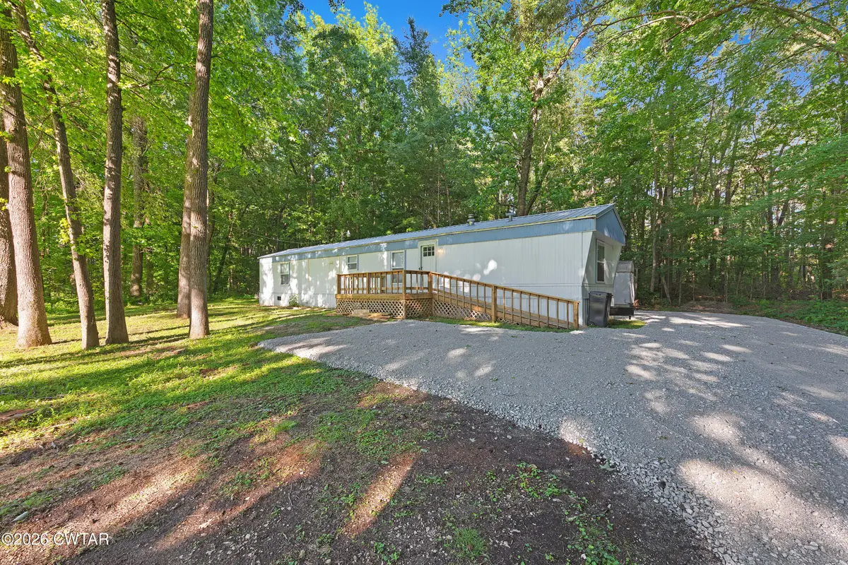 112 White Cemetery Road, Wildersville, TN 38388 - #1