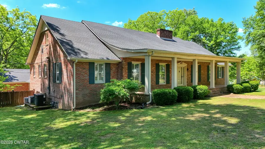 414 Knox Street, Huntingdon, TN 38344 - #3