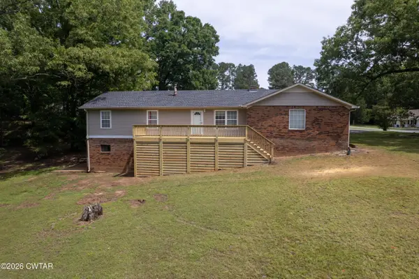 363 Lakewood Drive E, Jackson, TN 38305