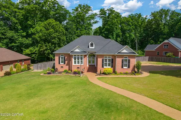 71 Forest Downs Drive, Jackson, TN 38305