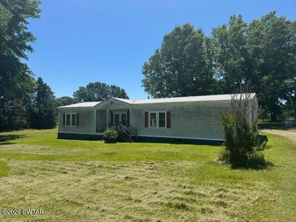 406 St Rt 185, Trenton, TN 38382