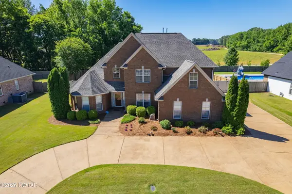 213 Flagstone Drive, Jackson, TN 38305