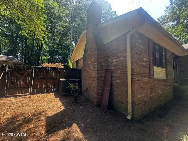 1400 Roper Road, Bolivar, TN 38008 - #3
