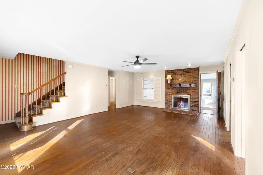 105 E Cagle Drive, Savannah, TN 38372 - #3