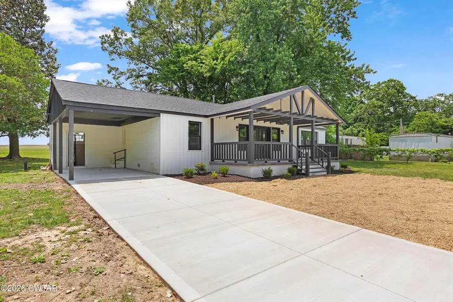 507 E Church Avenue, Medina, TN 38355 - #2