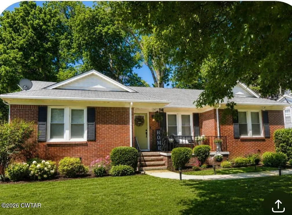 811 Tipton Avenue, Dyersburg, TN 38024 - #1