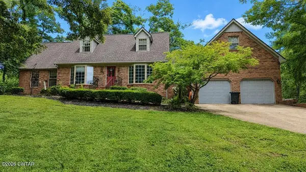 2307 Hamlin Drive, Paris, TN 38242