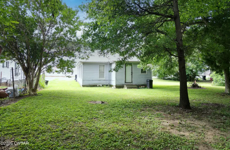 1518 E Wheeler Street, Dyersburg, TN 38024 - #3