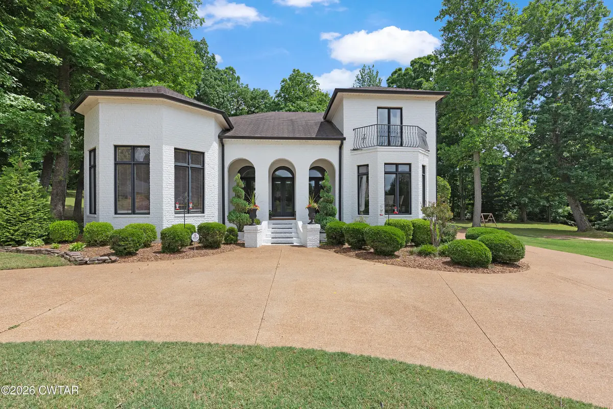 220 Forest Lake Drive, Humboldt, TN 38343 - #1