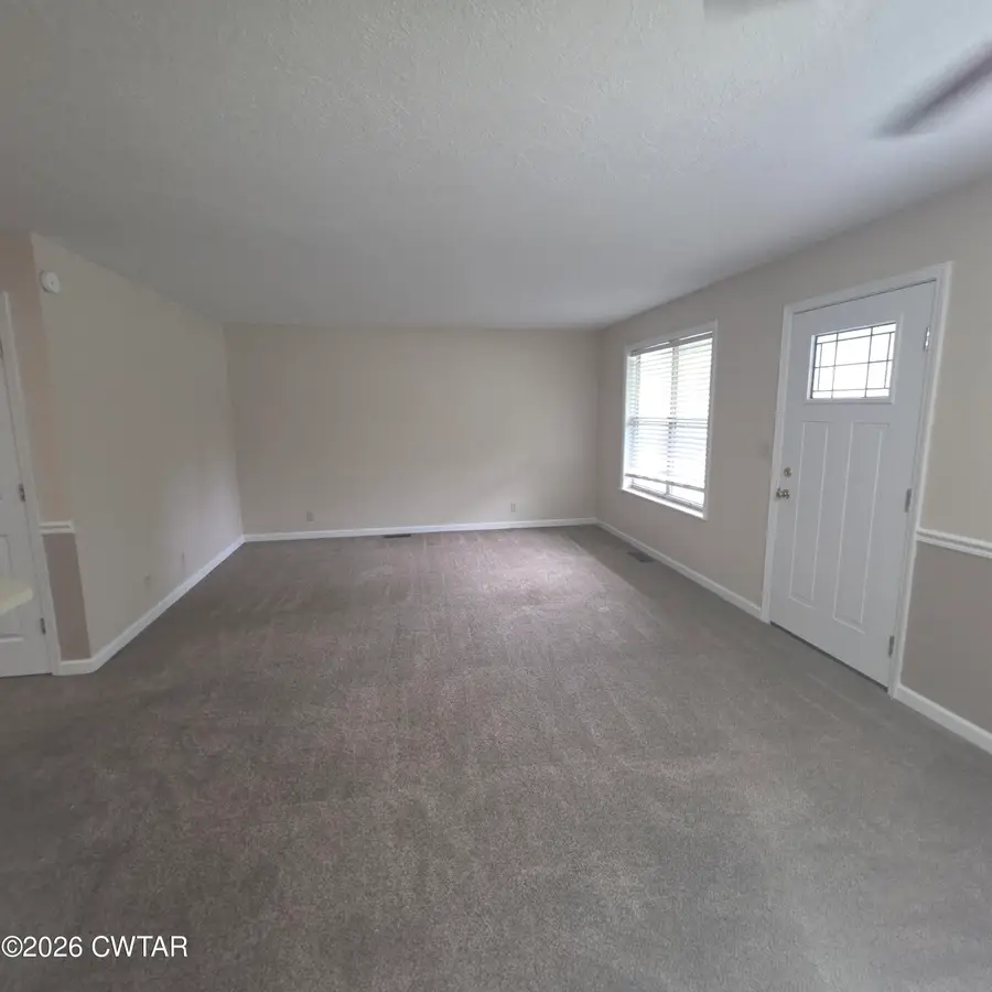 202 Georgia Avenue, Trenton, TN 38382 - #3