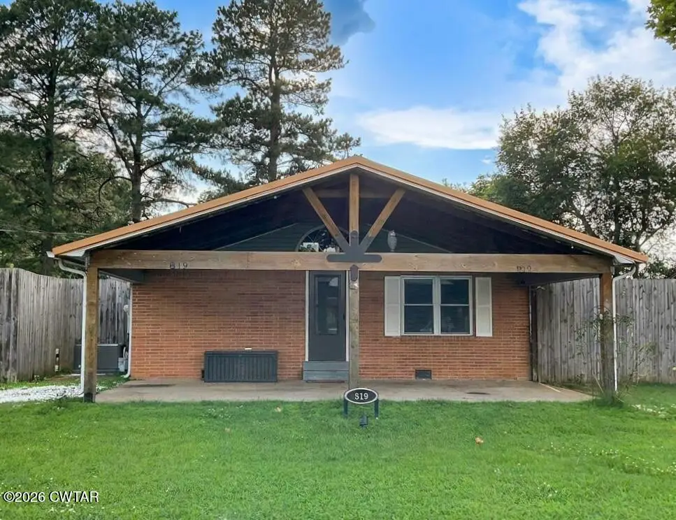 819 Frank Maynard Drive, Dyersburg, TN 38024 - #1