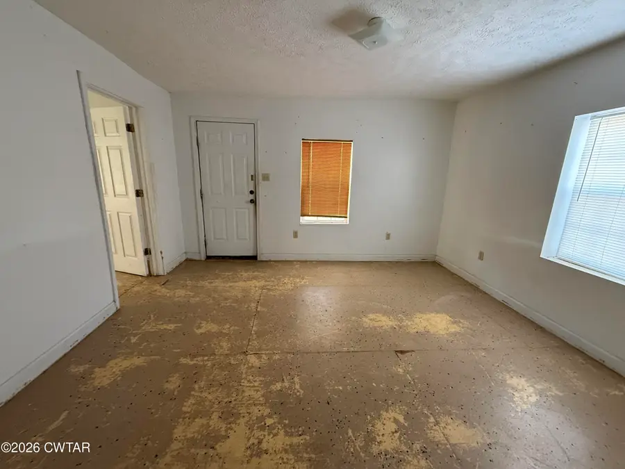 930 N Monroe Avenue, Brownsville, TN 38012 - #3
