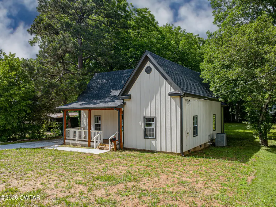 211 Hays Avenue, Trenton, TN 38382 - #3