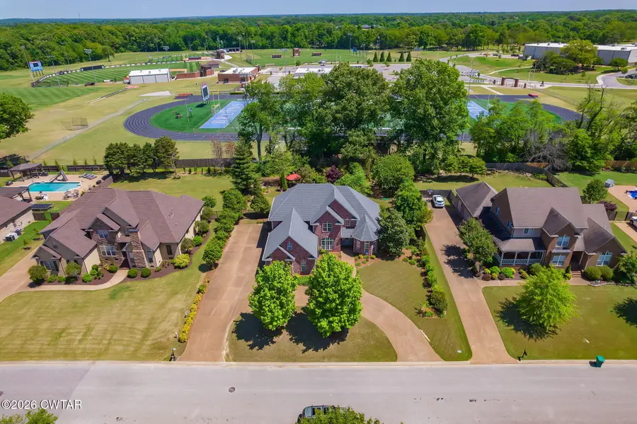 84 Nottingham Drive, Jackson, TN 38305 - #2
