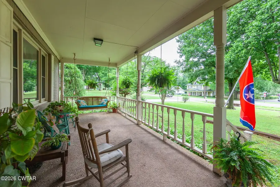 1002 S College Street, Trenton, TN 38382 - #2