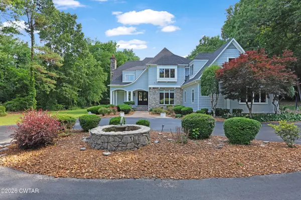 1078 Country Club Lane, Jackson, TN 38305