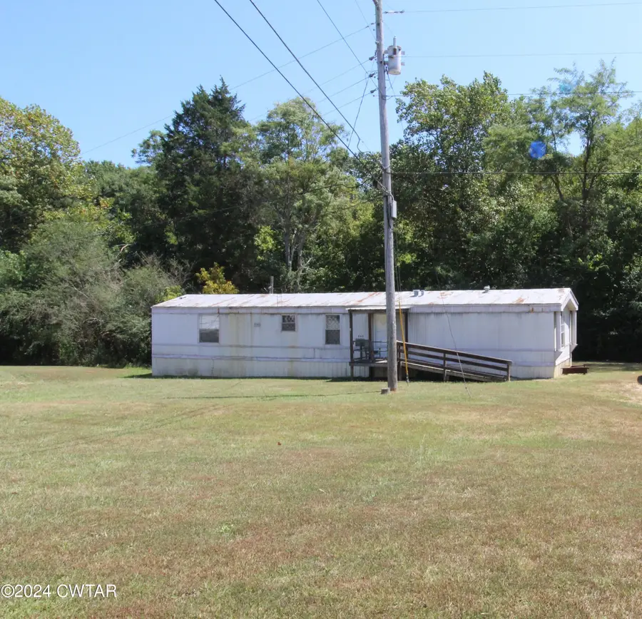 245 Bailey Street, Lexington, TN 38351 - #2