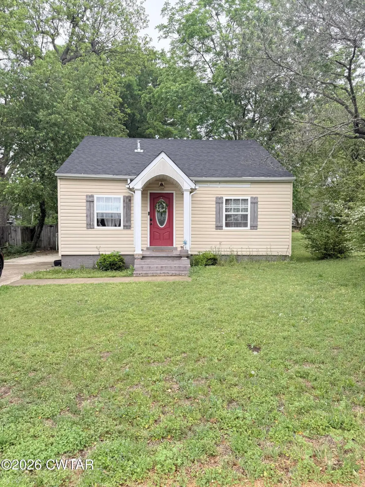 417 Hatton Street, Jackson, TN 38301 - #1