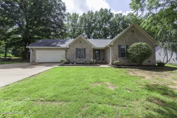 102 Candlewick Drive, Jackson, TN 38305
