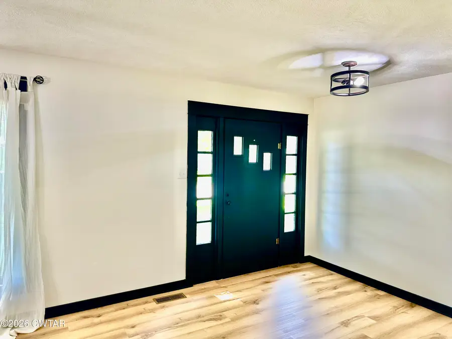 633 Maywood Avenue, Lexington, TN 38351 - #3